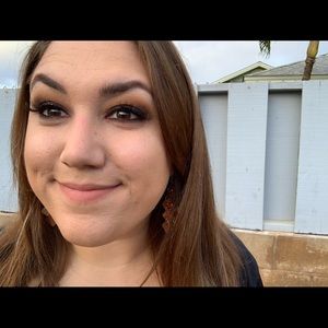 Meet your Posher, Gabrielle